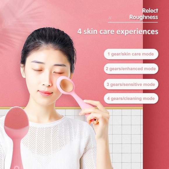 Ultrasonic Vibration Electric Facial Cleansing Bru - Picture 2 of 4